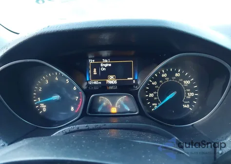 2016 Ford Focus Se z USA, uszkodzony, nr VIN 1FADP3F21GL356625